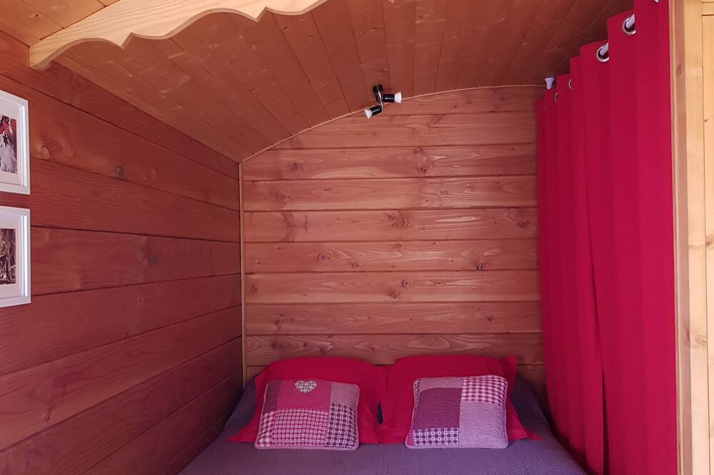 Photo of Bedroom in Limoux