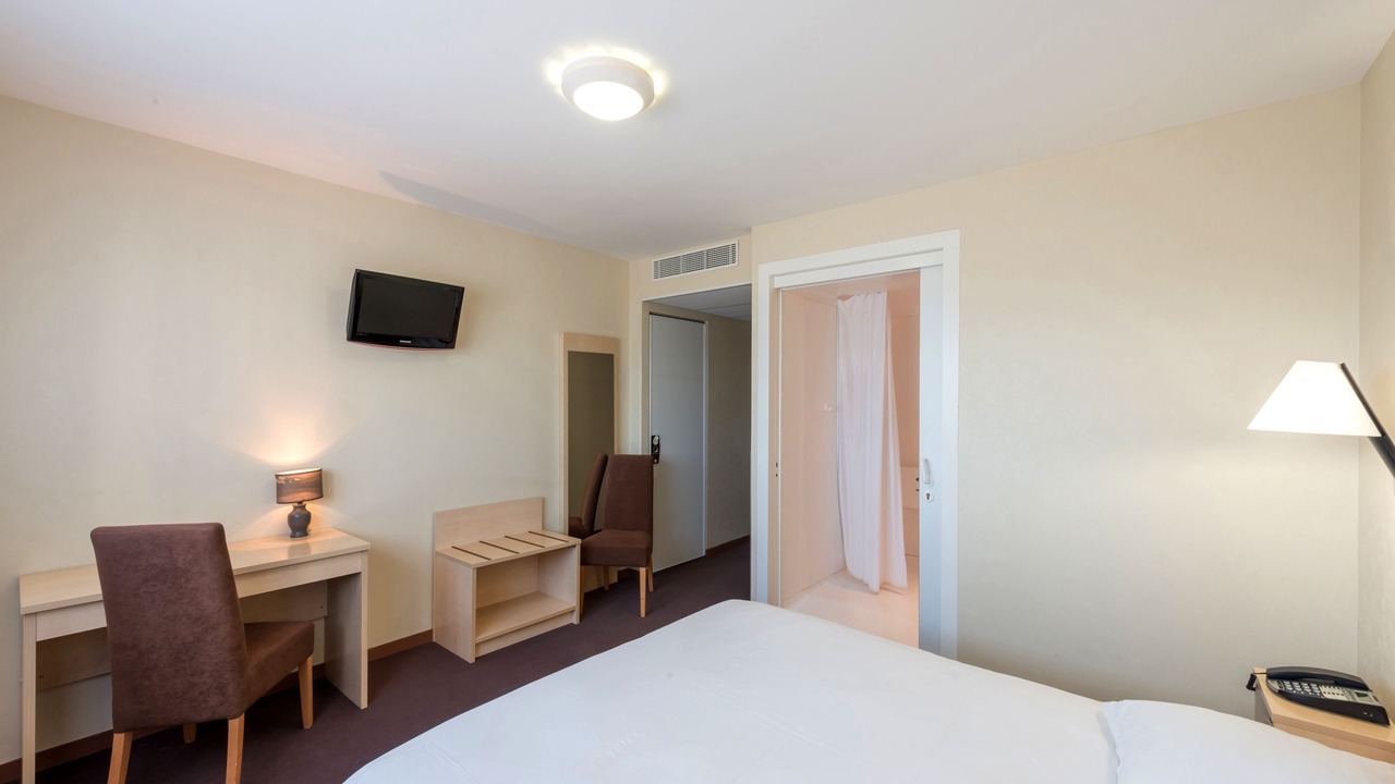 Photo of Bedroom in Thouars