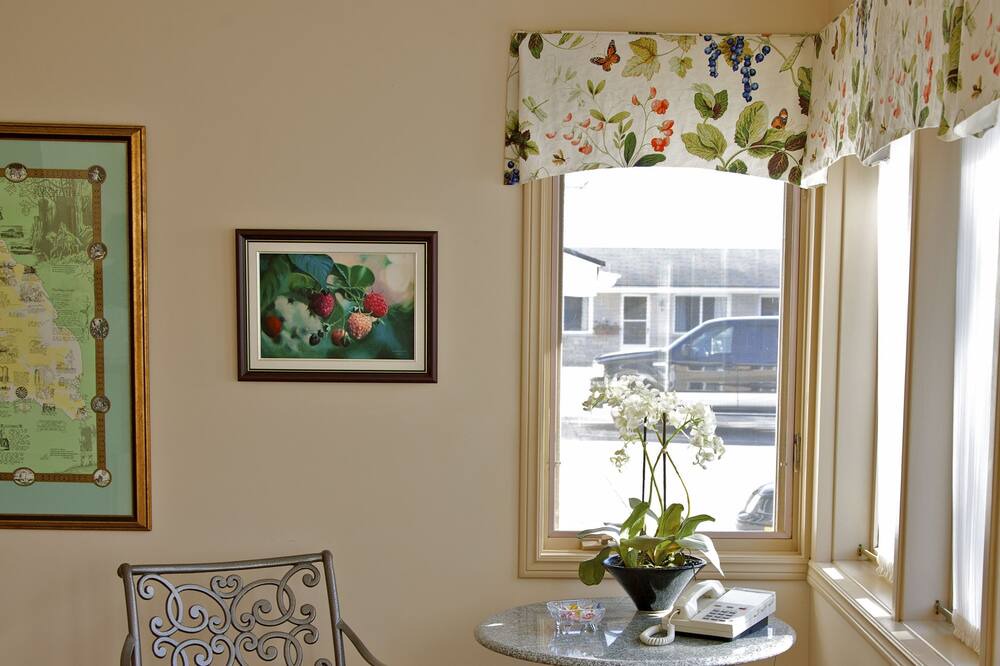 Photo of Livingroom in Stratford
