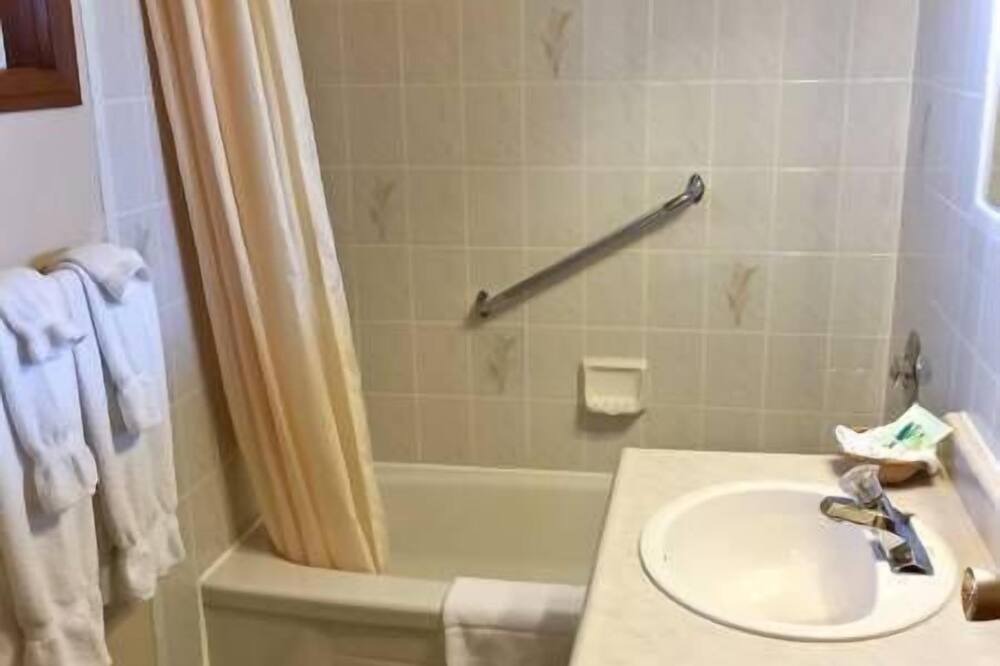 Photo of Bathroom in Stratford