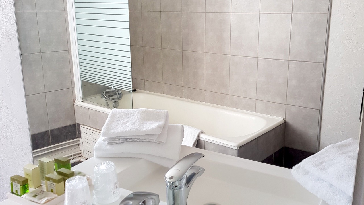 Photo of Bathroom in Sully-sur-Loire