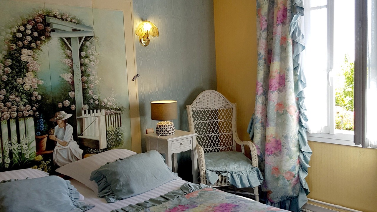 Photo of Bedroom in Sully-sur-Loire