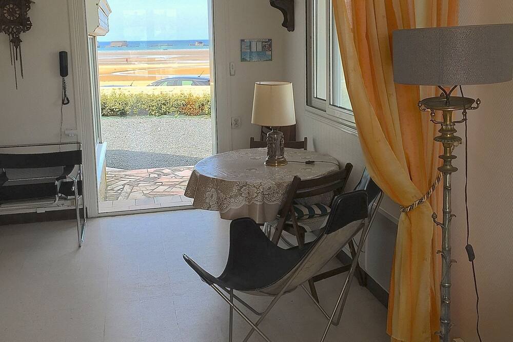 Photo of Others in Asnelles