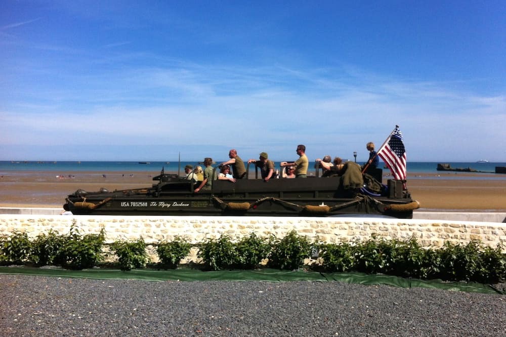 Photo of Others in Asnelles