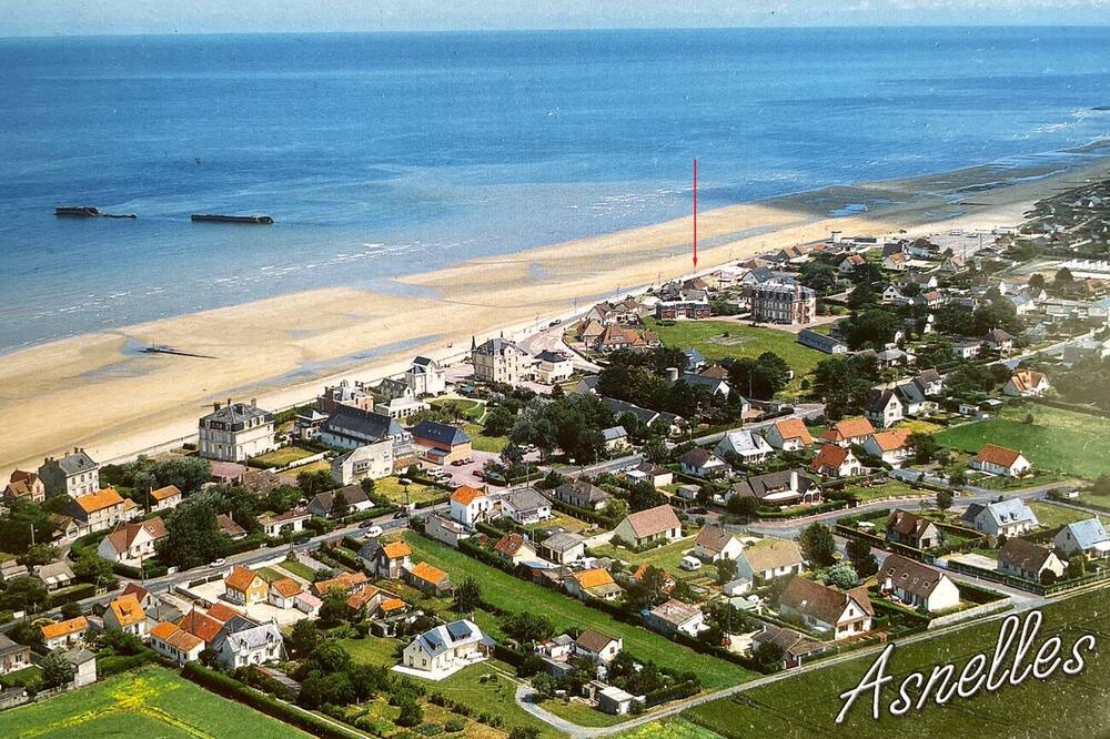 Photo of Others in Asnelles