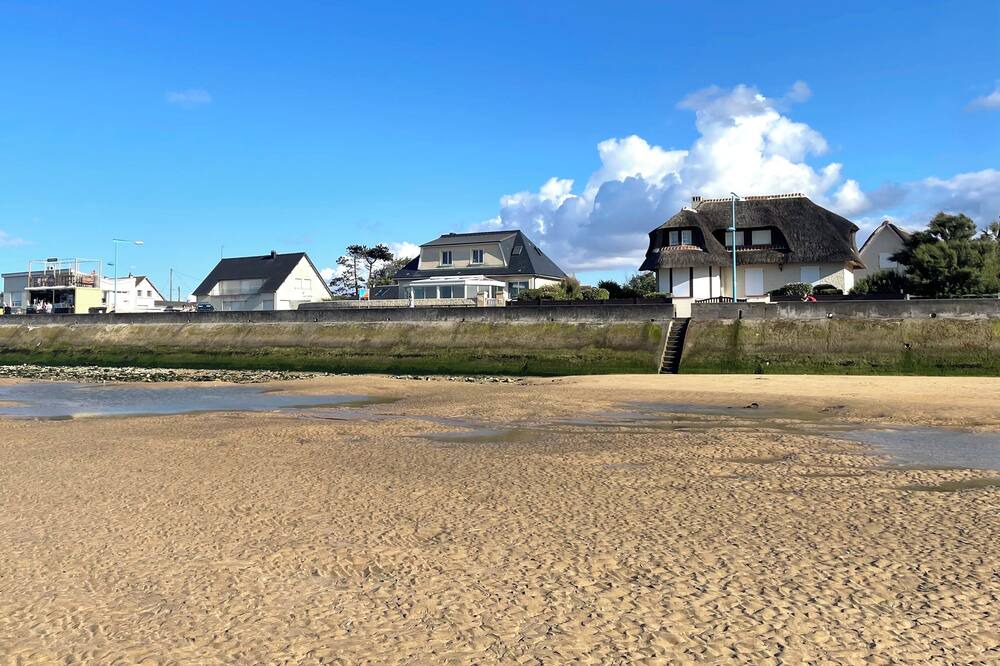 Photo of Others in Asnelles