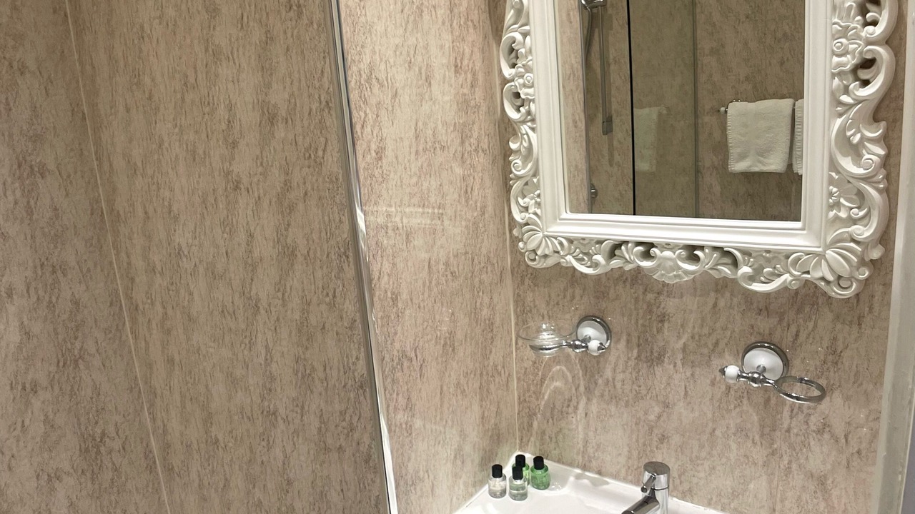 Photo of Bathroom in Chellaston