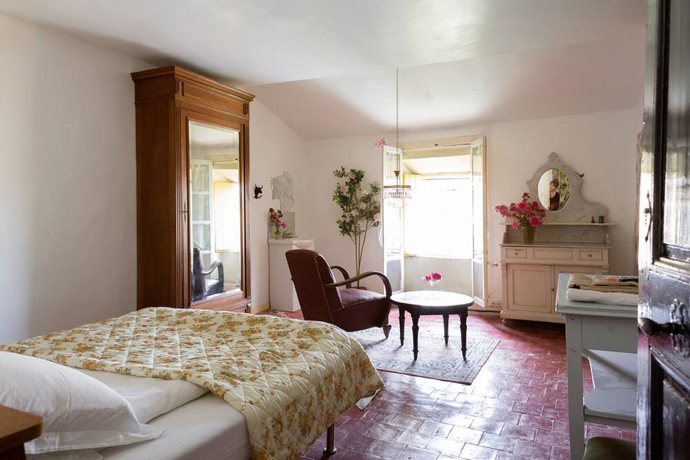 Photo of Bedroom in Peyriac-de-Mer