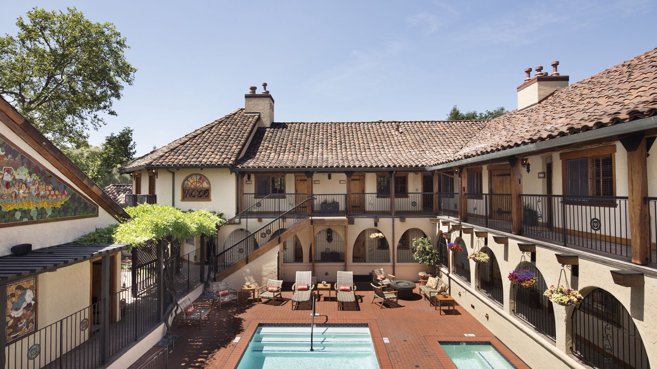 Photo of Outdoor in Rutherford