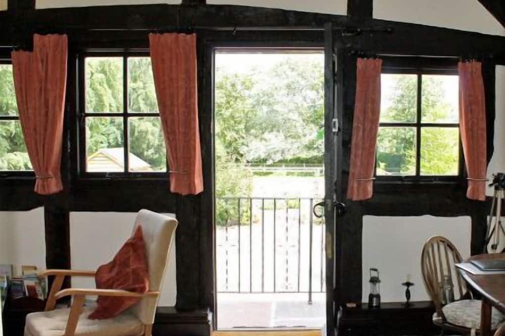 Photo of Livingroom in Hereford