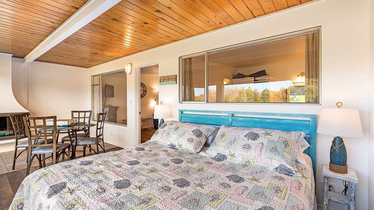 Photo of Livingroom in Ocean Shores