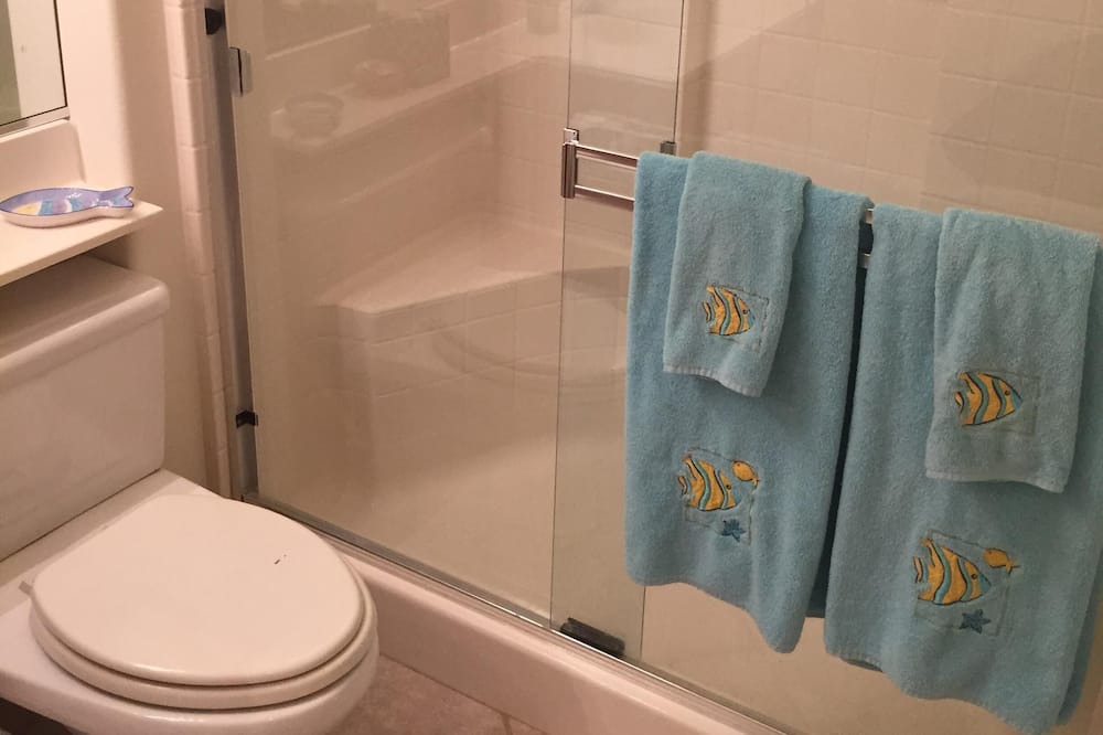 Photo of Bathroom in Laughlin