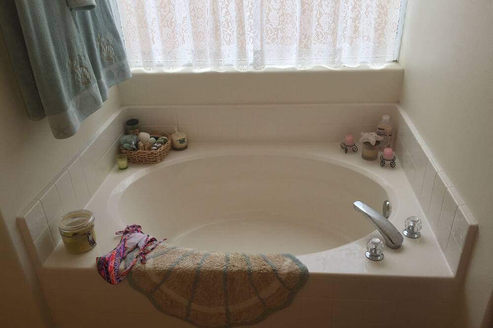 Photo of Bathroom in Laughlin