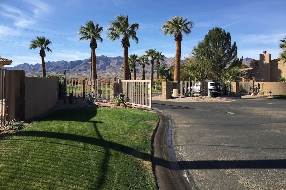 Photo of Others in Laughlin