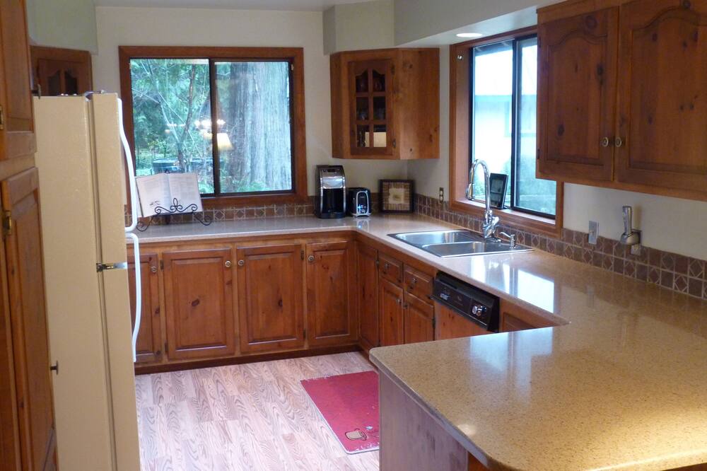 Photo of Others in Skykomish