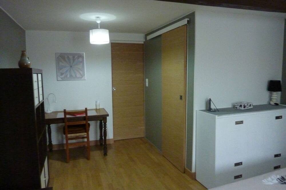 Photo of Others in Auxonne