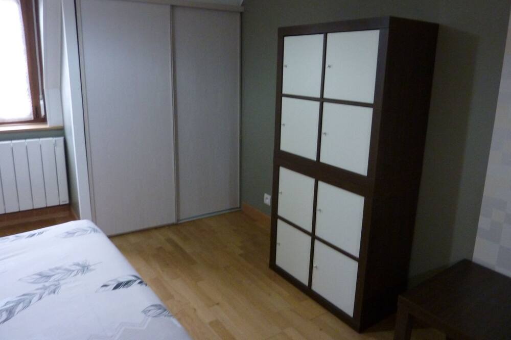 Photo of Bedroom in Auxonne