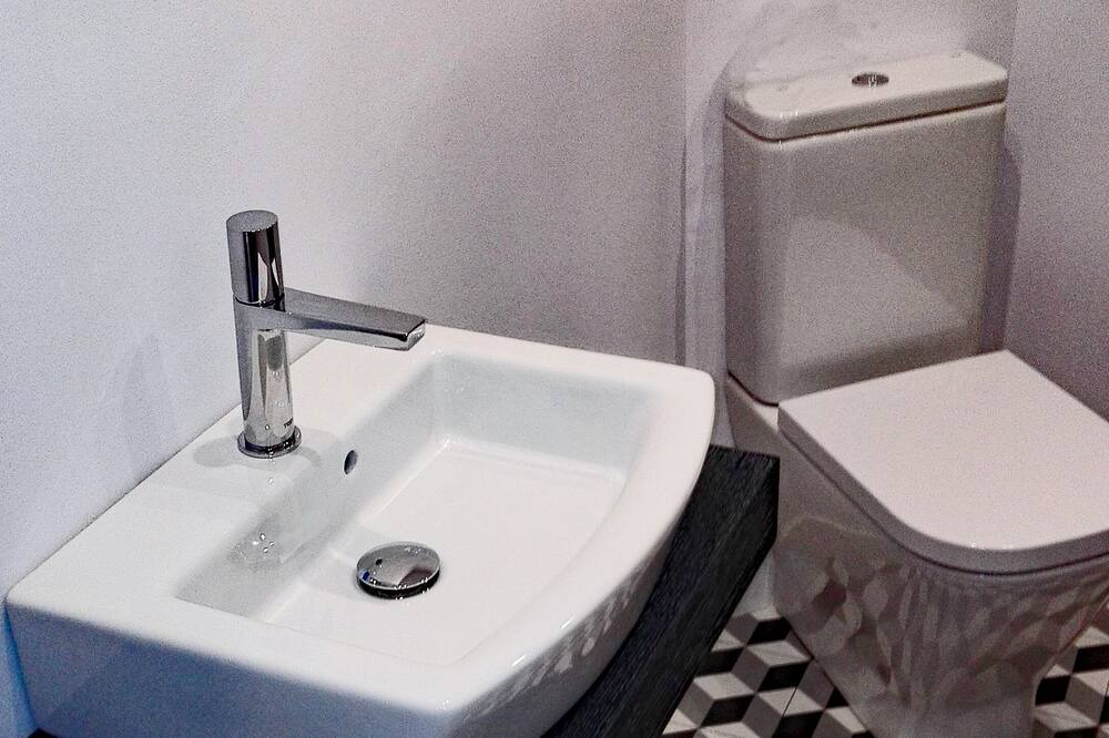 Photo of Bathroom in Torredembarra