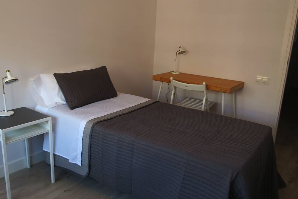 Photo of Bedroom in Torredembarra