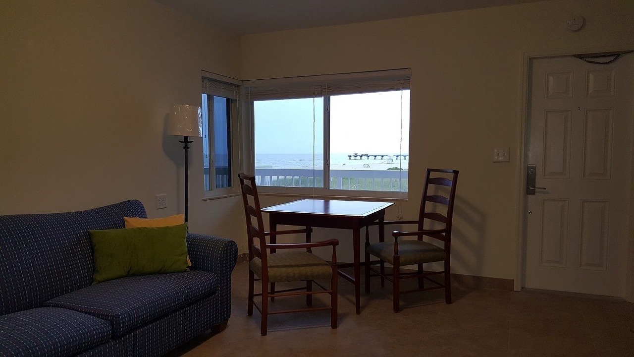 Photo of Bedroom in Pompano Beach