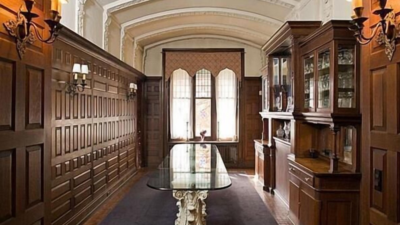 Photo of Others in Reading