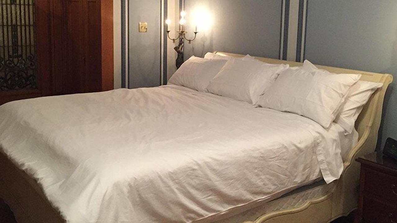 Photo of Livingroom in Reading