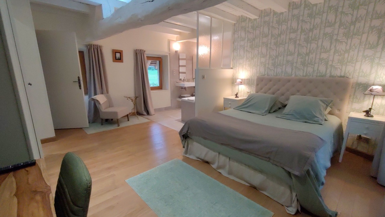 Photo of Bedroom in Chevannes