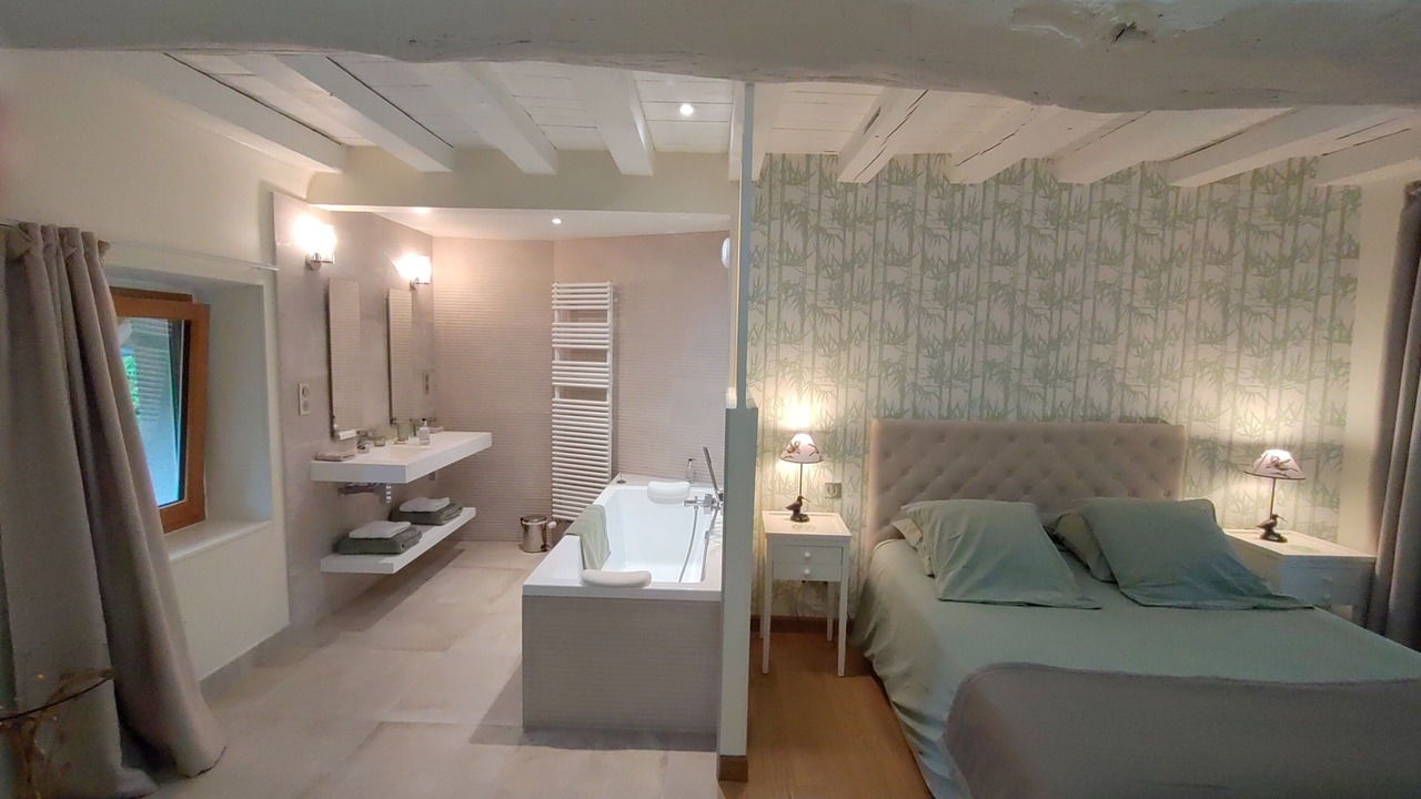 Photo of Bedroom in Chevannes