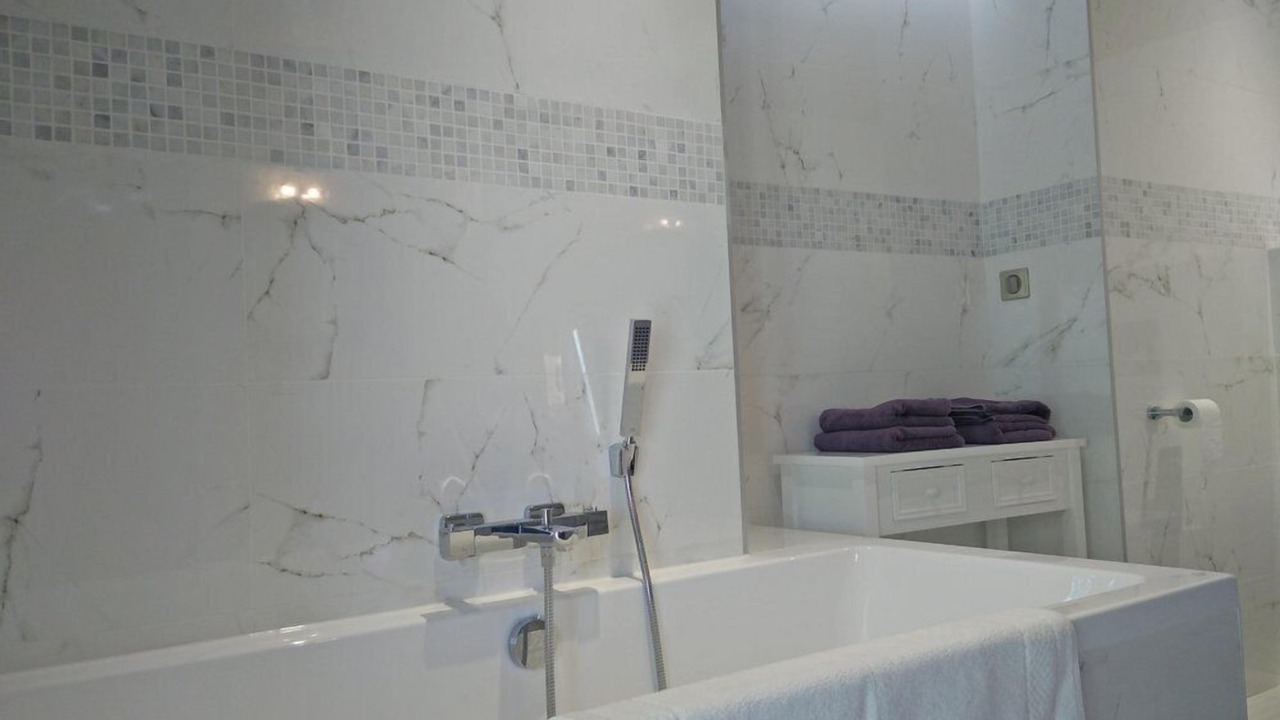 Photo of Bathroom in Chevannes