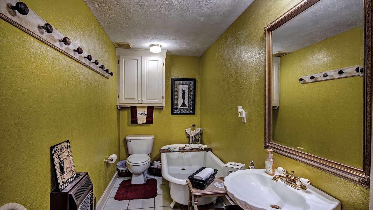 Photo of Bathroom in Harperville