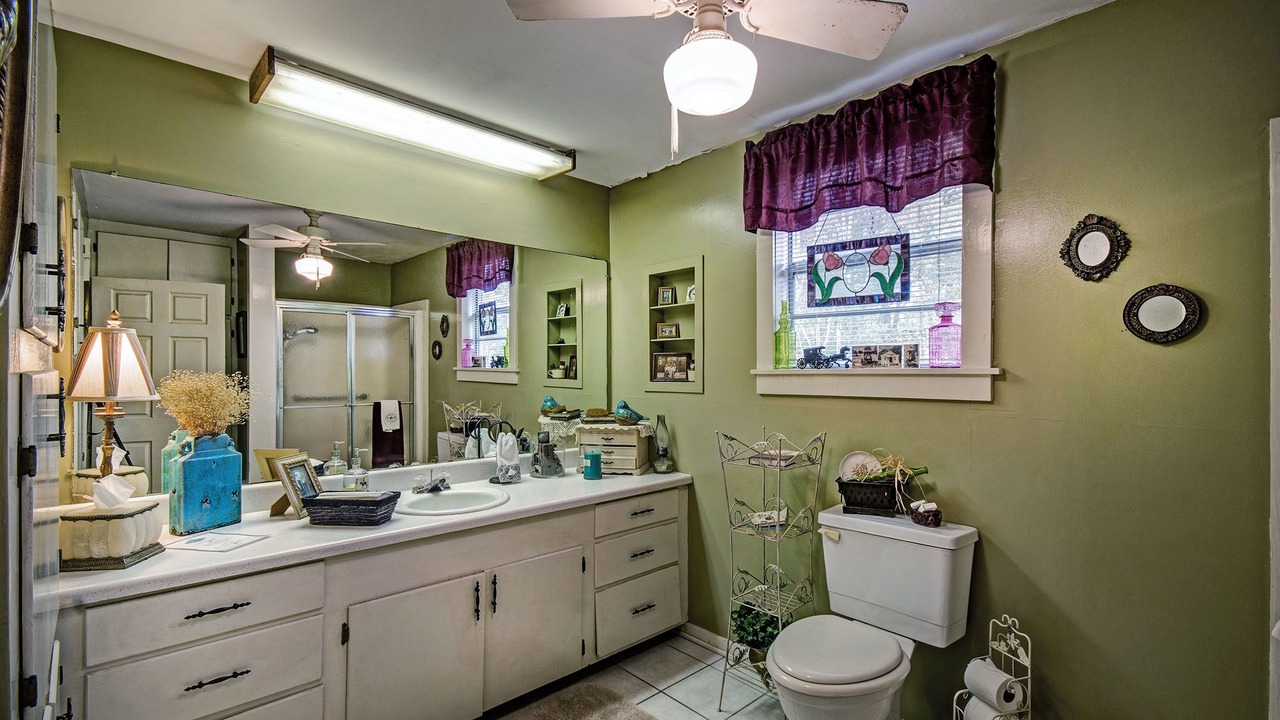 Photo of Bathroom in Harperville