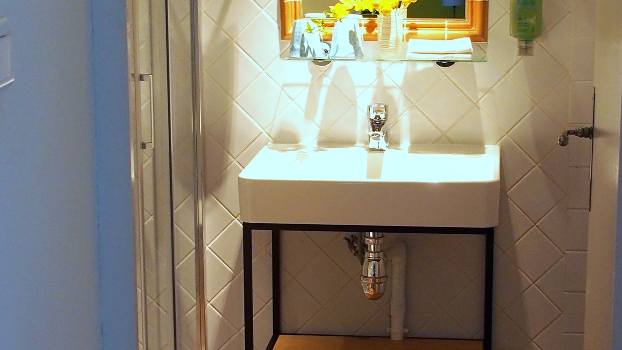 Photo of Bathroom in Saint-Laurent-du-Verdon