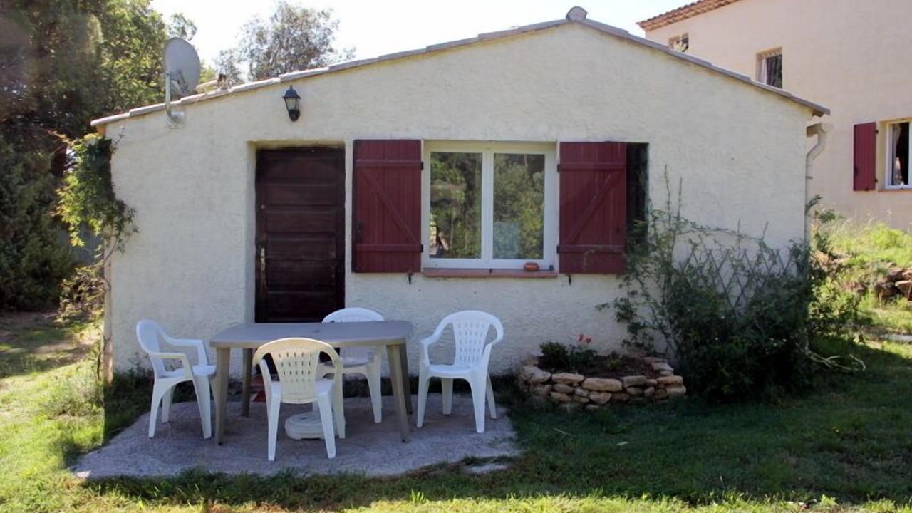 Photo of Outdoor in Jouques