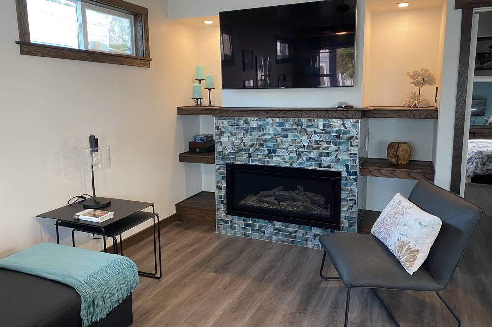 Photo of Livingroom in Mission Beach