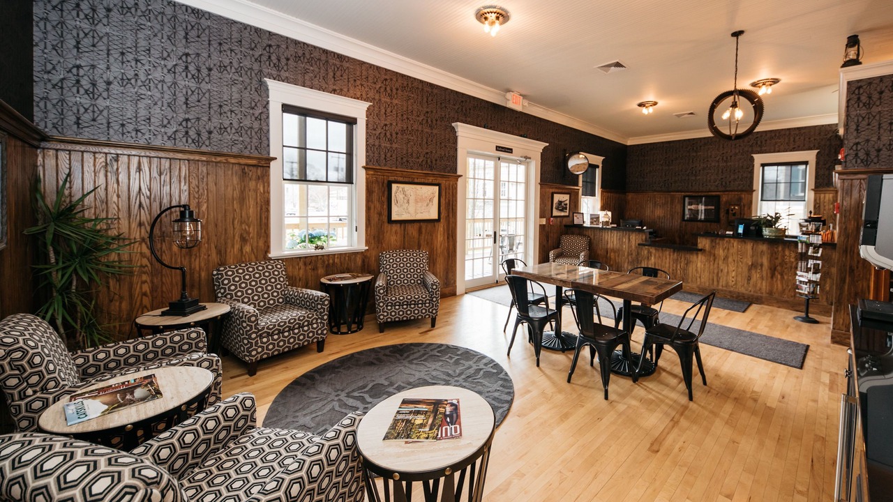 Photo of Livingroom in Cooperstown