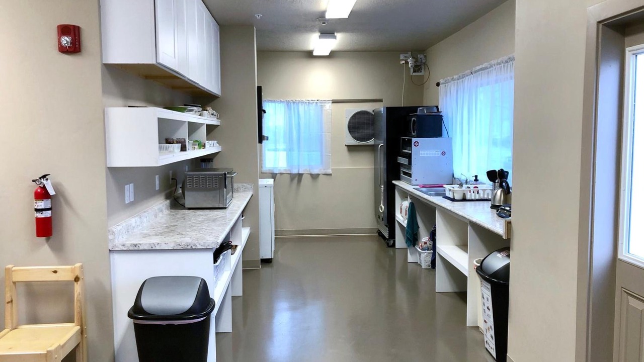 Photo of Kitchen in People's Freeway