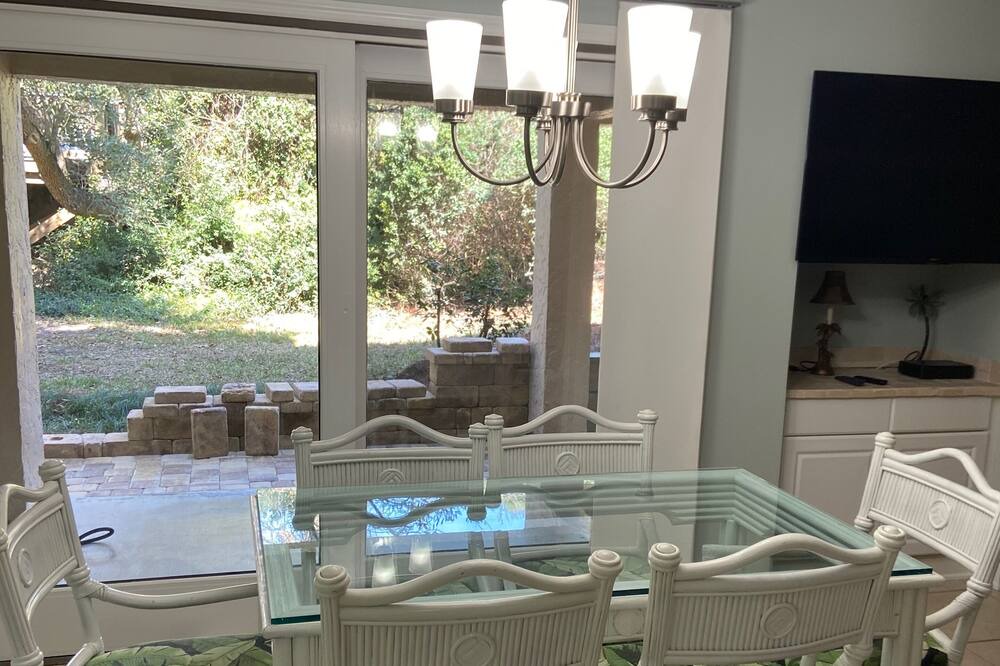 Photo of Kitchen in American Beach