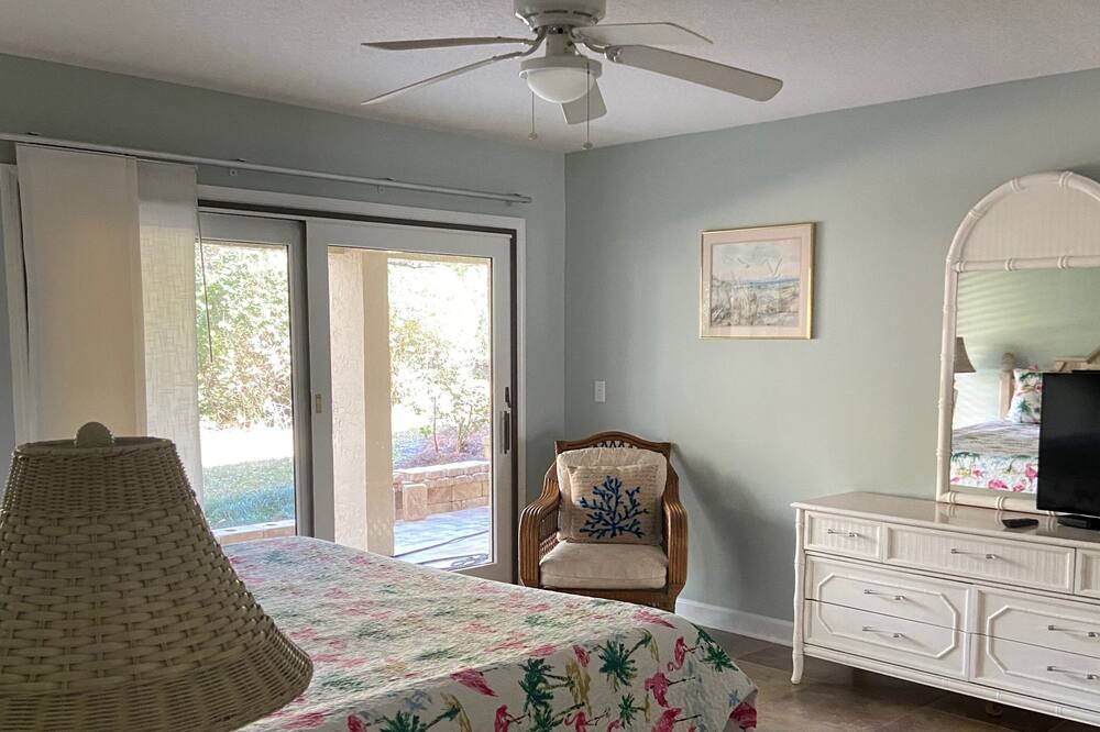 Photo of Bedroom in American Beach