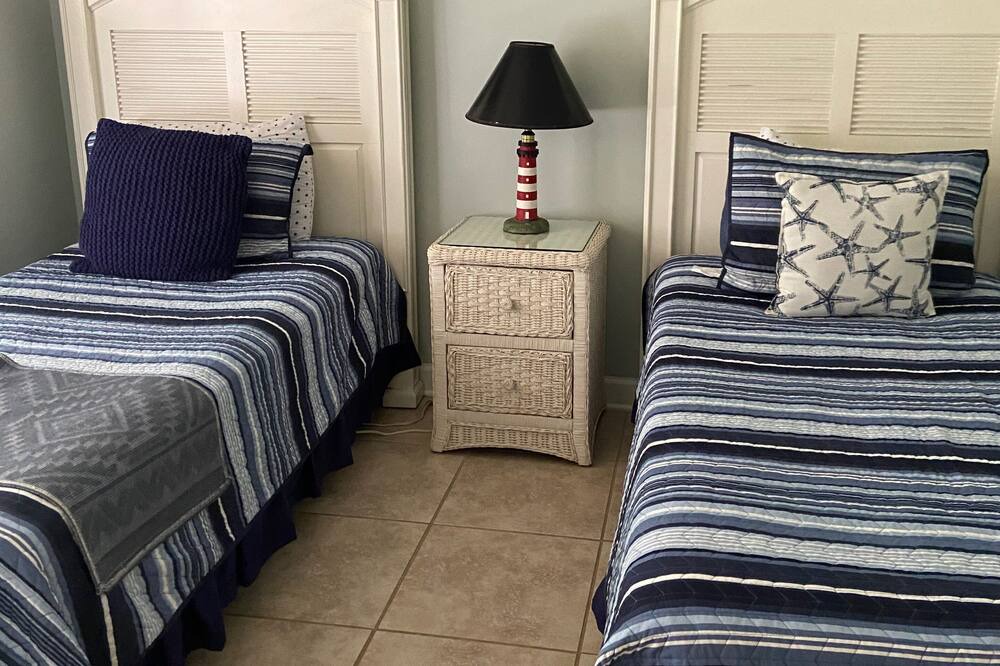 Photo of Bedroom in American Beach