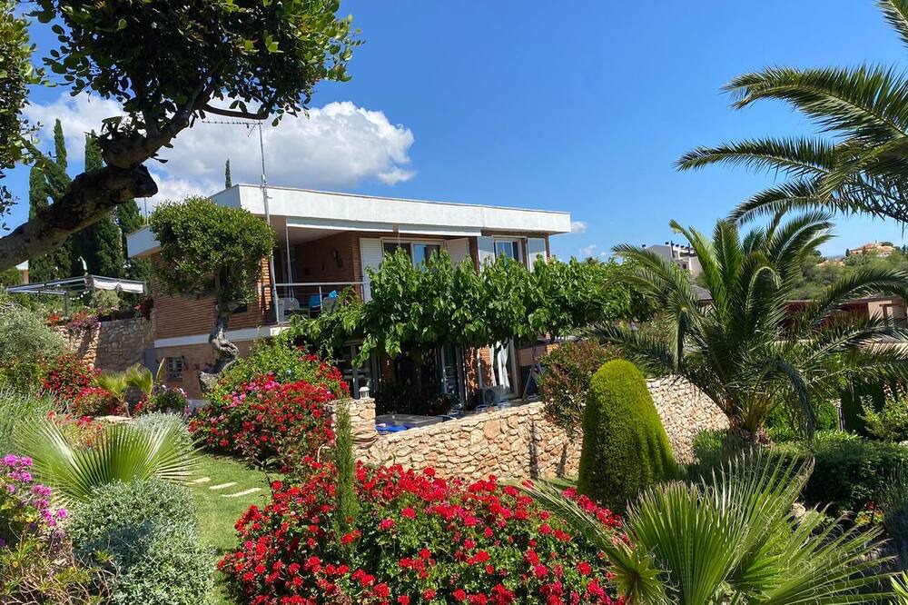 Photo of Outdoor in Roques Daurades