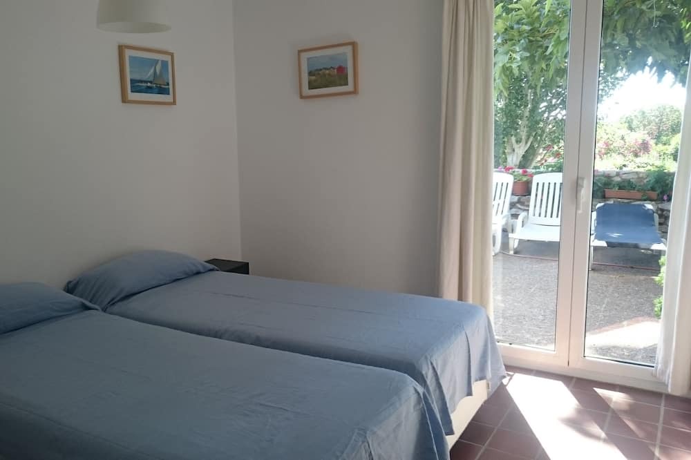 Photo of Bedroom in Roques Daurades