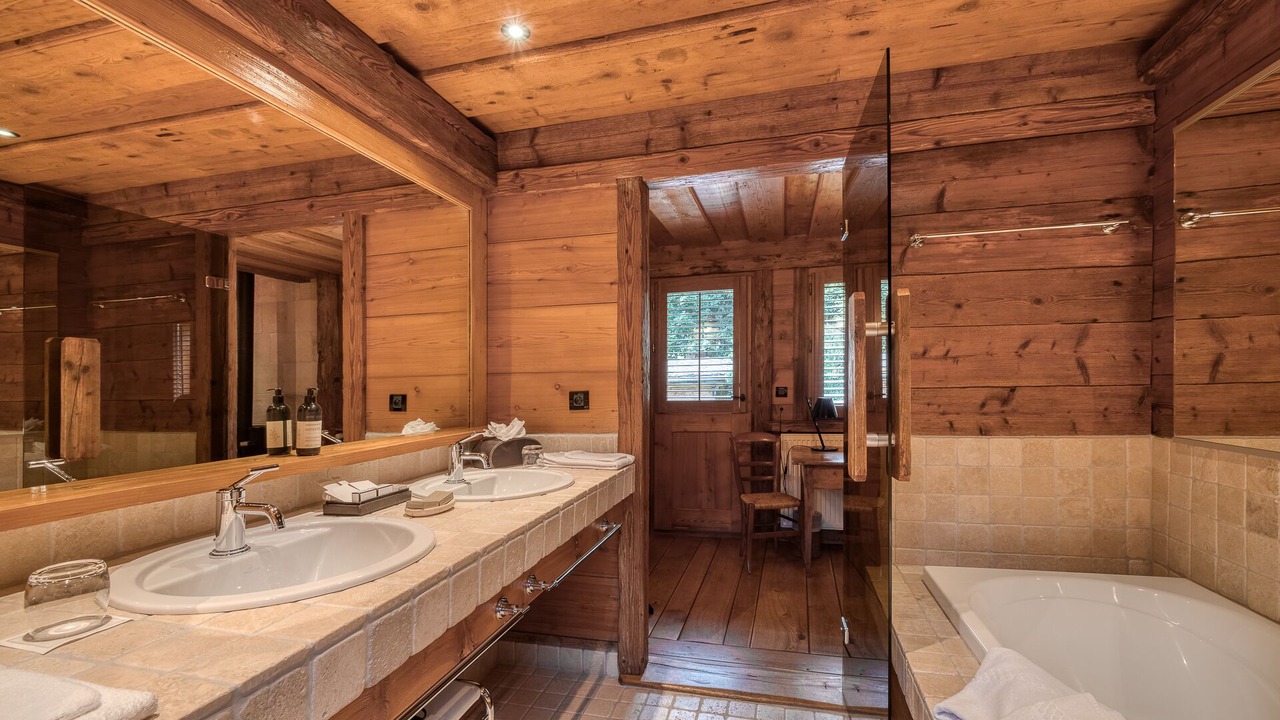 Photo of Bathroom in Les Carroz-d'Araches