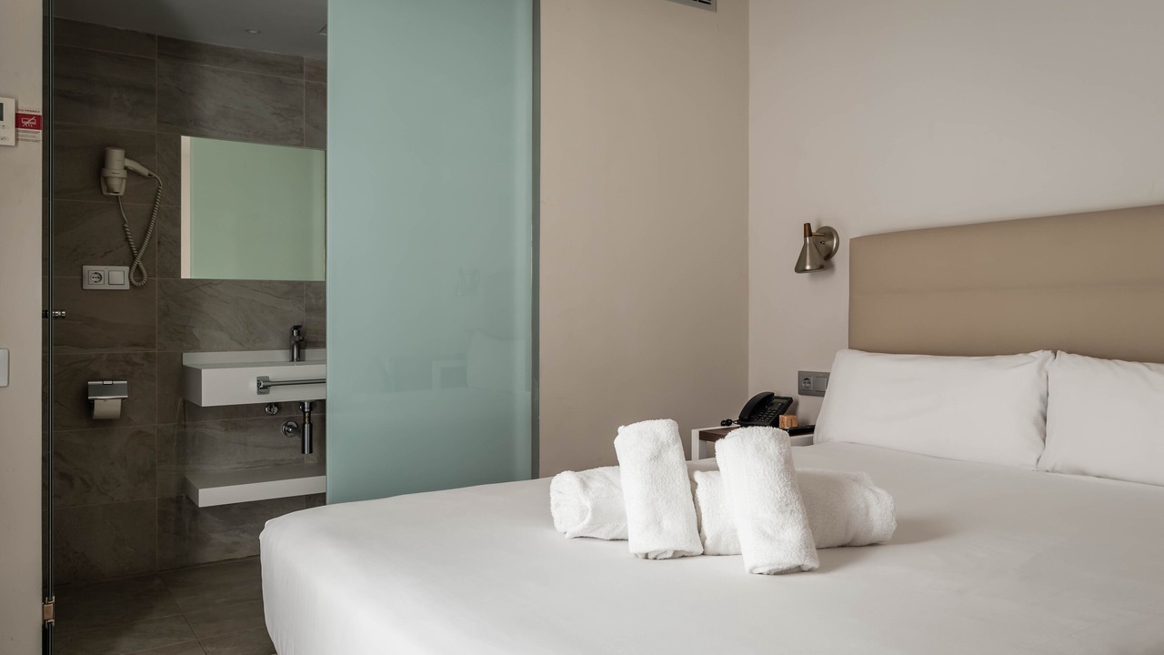 Photo of Bedroom in Sants-Badal