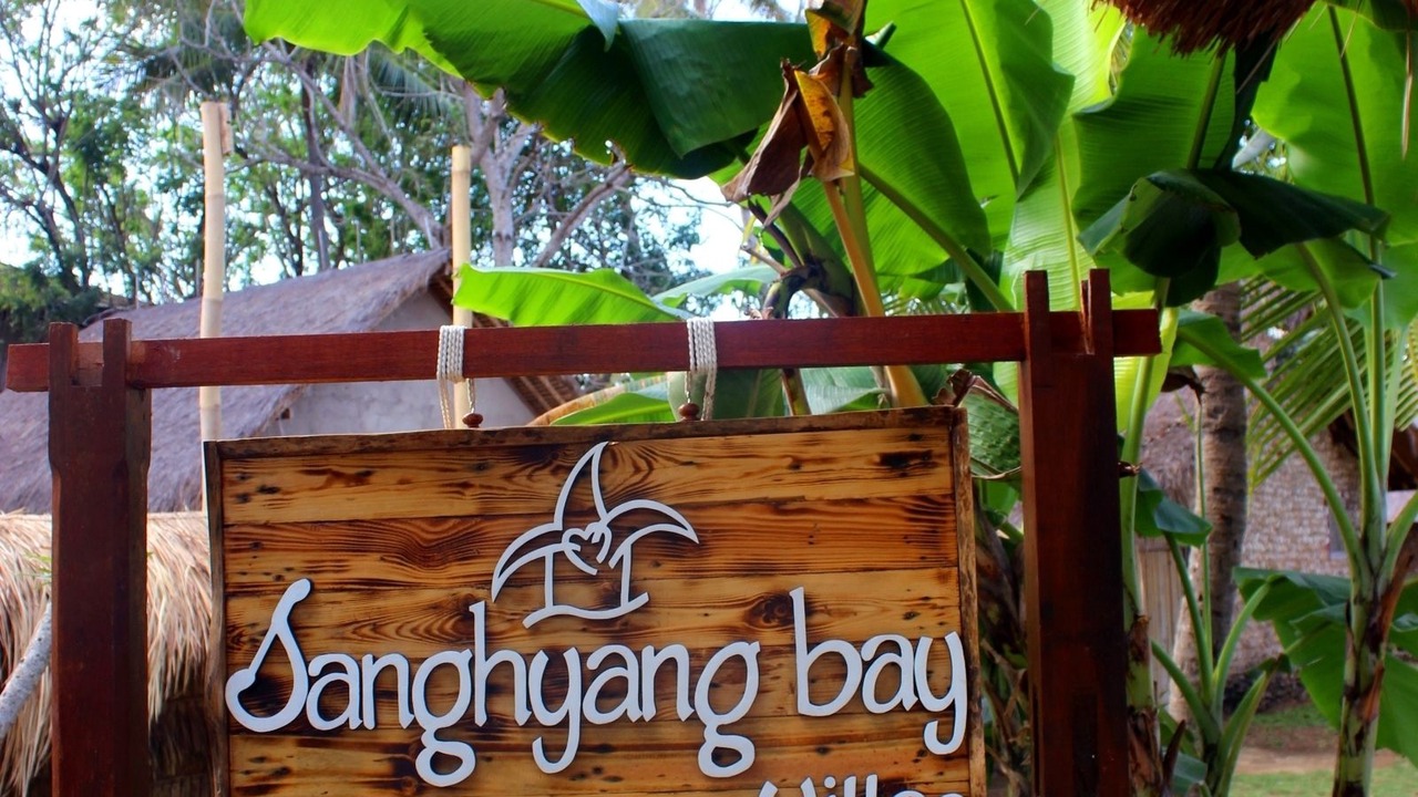 Photo of Outdoor in Mushroom Bay