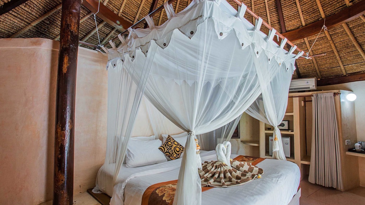 Photo of Bedroom in Mushroom Bay