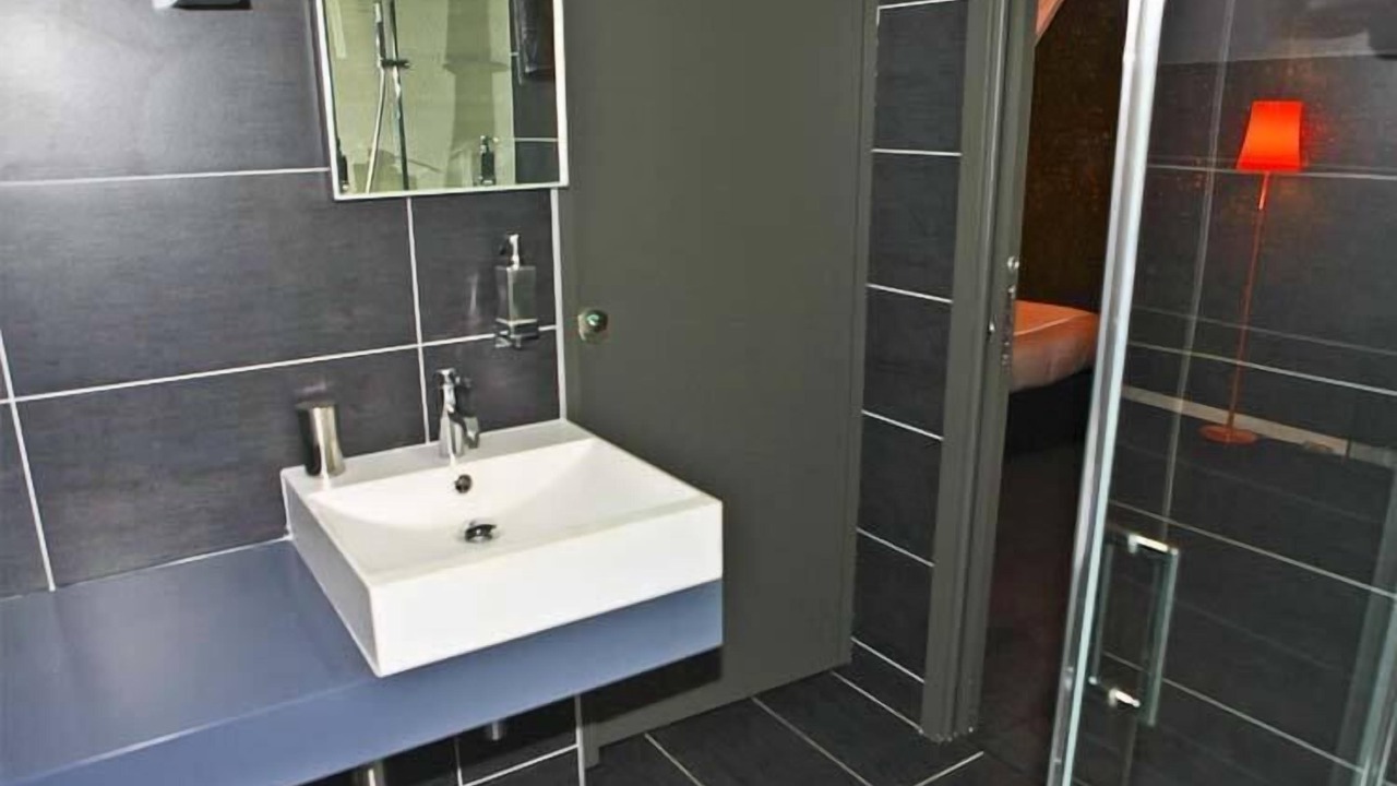 Photo of Bathroom in Les Herbiers