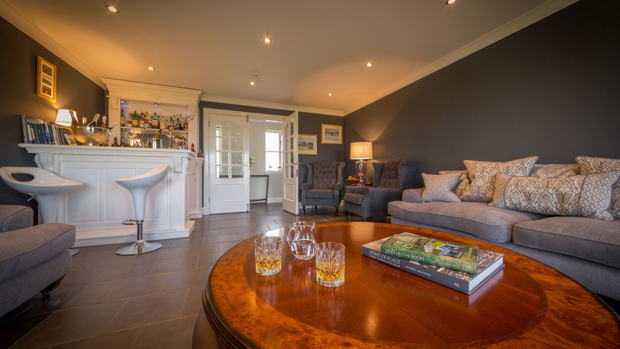 Photo of Others in MacMerry