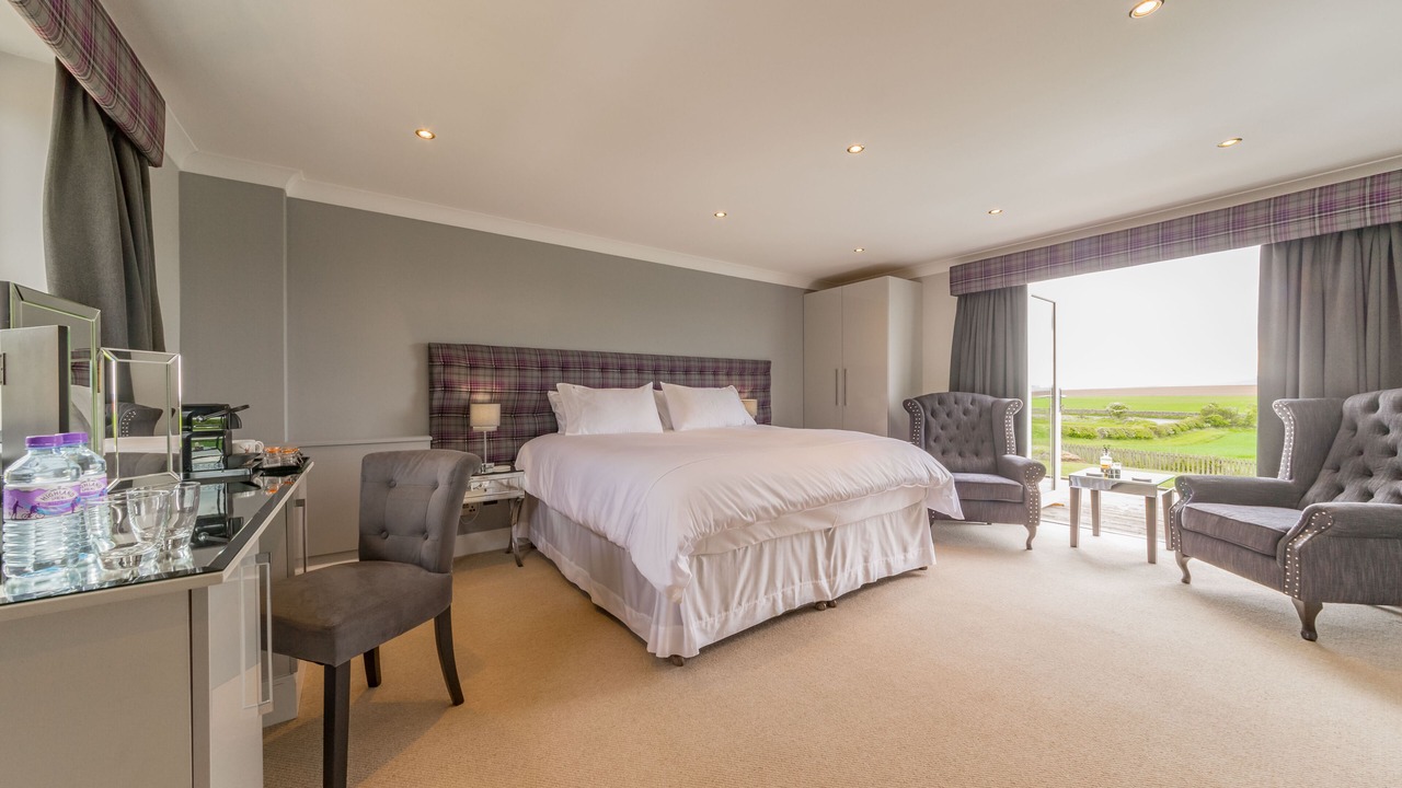 Photo of Others in MacMerry