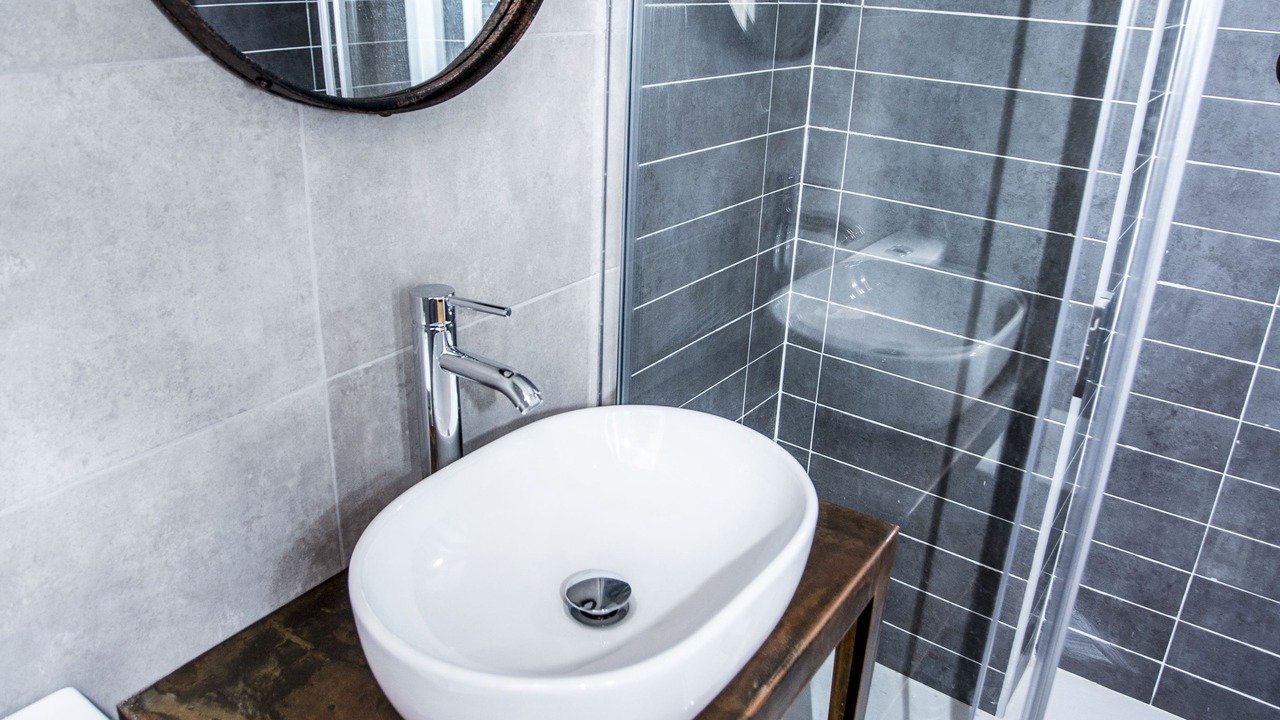 Photo of Bathroom in Embajadores
