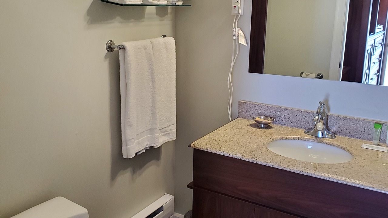 Photo of Bathroom in Division No. 16